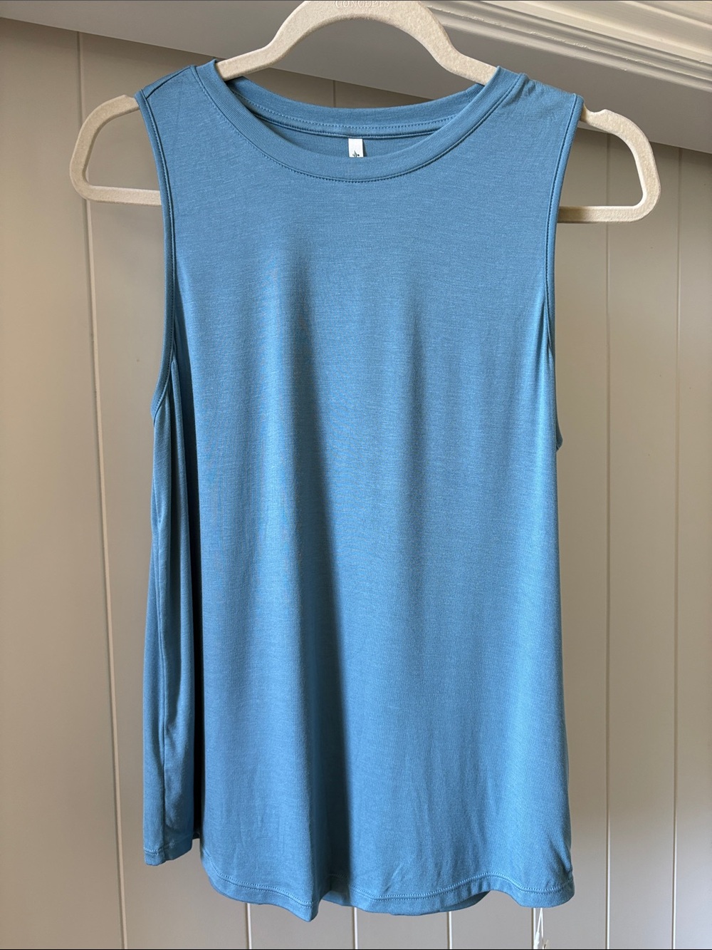 Halara Brand Classic Sleeveless Blue Tank Top NEW with tags